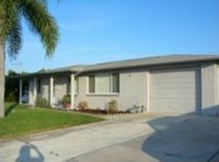 3429 Eisenhower Dr, Holiday, FL 34691