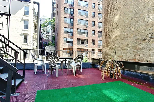 Rented by The Search D&M | media 18