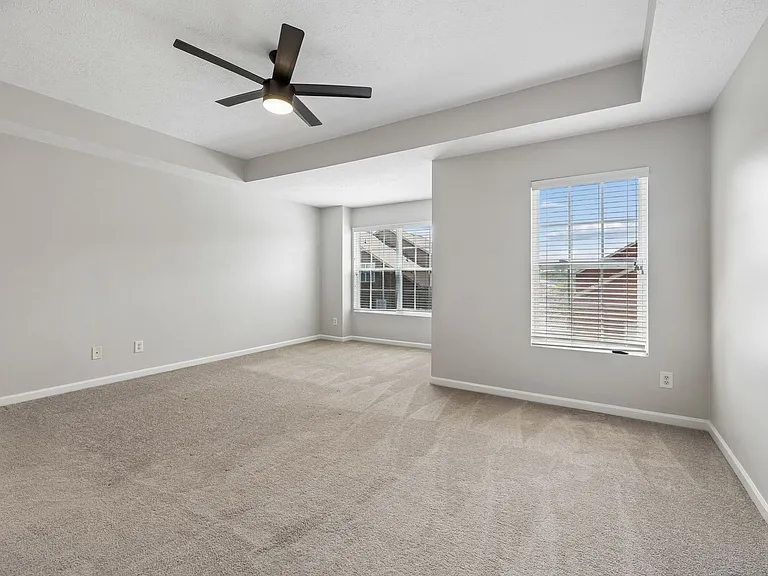8261 Rossi Rd — Photo 31