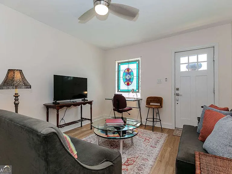 150 South Ave SE #1 — Photo 11