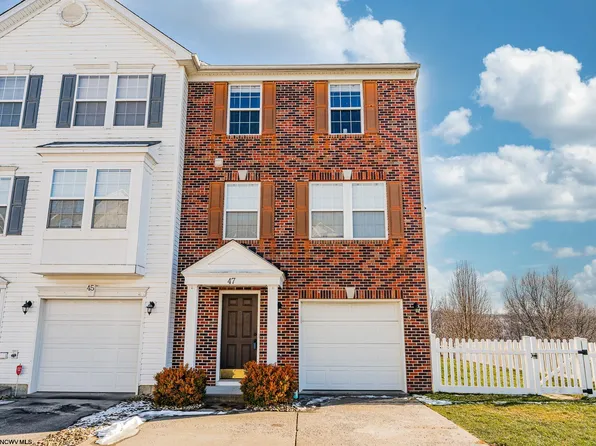 47 Robin Ln, Morgantown, WV 26508