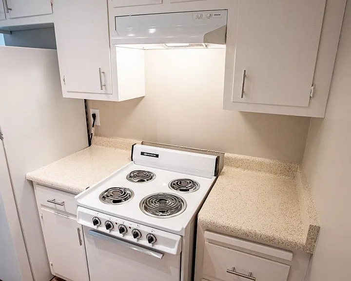 Ventura Gardens Apartments — Photo 12