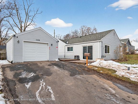 2nd image of 1109 Westfield Rd