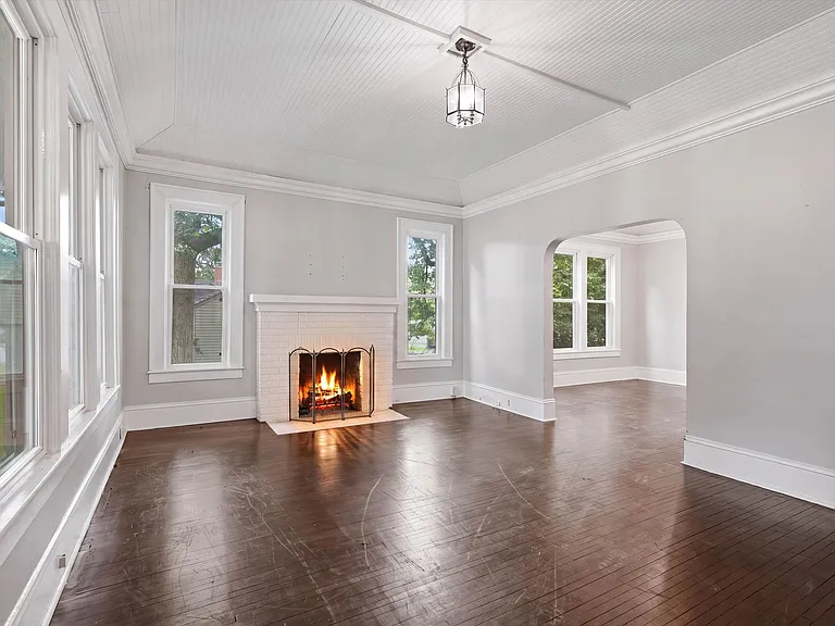 1623 Enolam Blvd SE — Photo 7