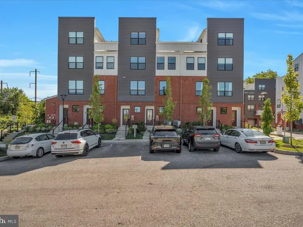 904 Riverplace Dr, Conshohocken, PA 19428