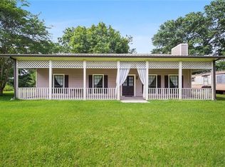 30274 W L Cleveland Rd, Albany, LA 70711