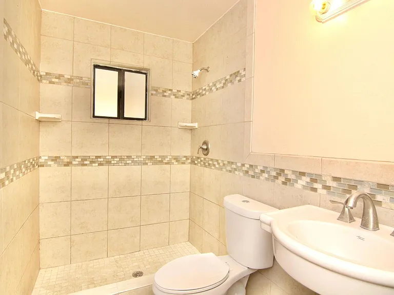 501 Santa Gertrudes Dr — Photo 7