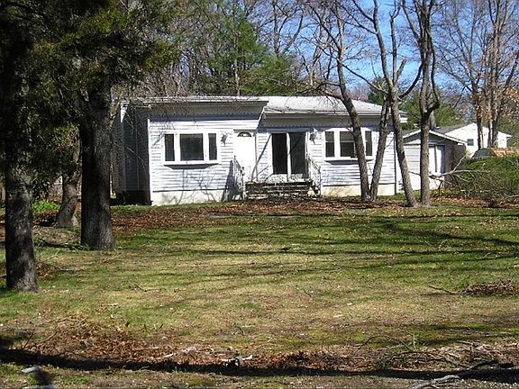 2nd image of 319 Johnson Ave