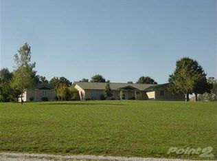 1004 W Rosedale Rd, Nixa, MO 65714