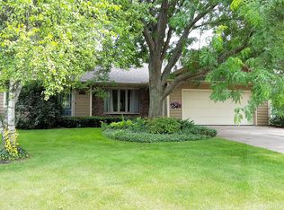 1000 W Blackhawk Dr, Fort Atkinson, WI 53538