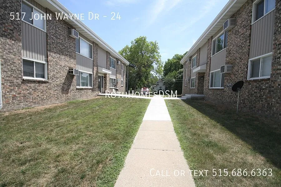 Small town living within 30 minutes of West Des Moines — Photo 4
