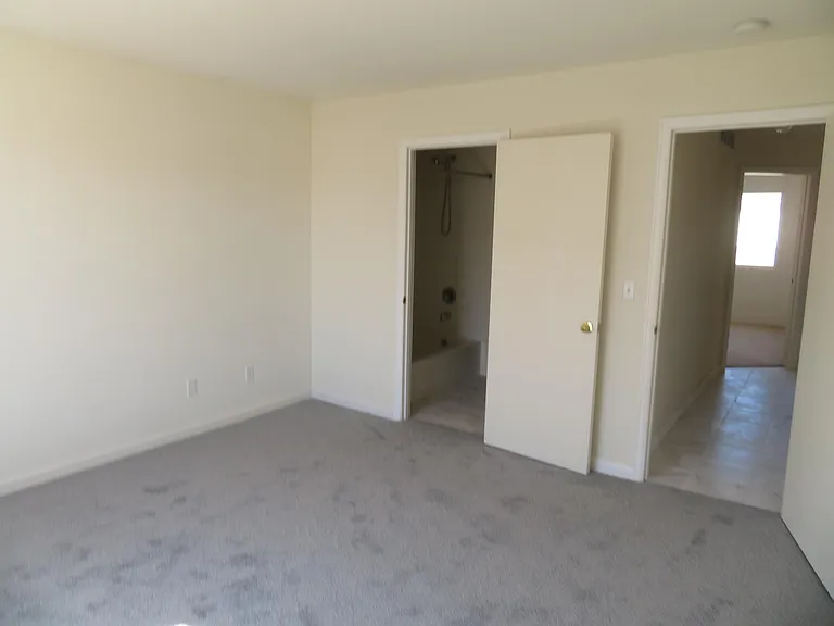 4665 Odessa St — Photo 8