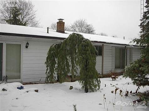 3rd image of 4061 Barker Dr