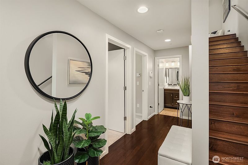 5th image of 8765 15th Avenue NW
