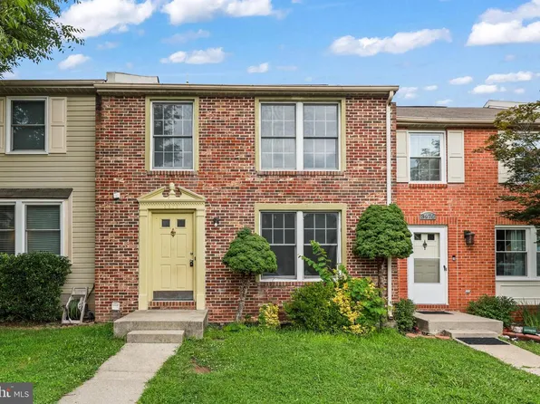 3972 Sunny Brook Ct, Woodbridge, VA 22192
