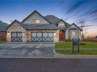 9208 NW 147th St, Yukon, OK 73099