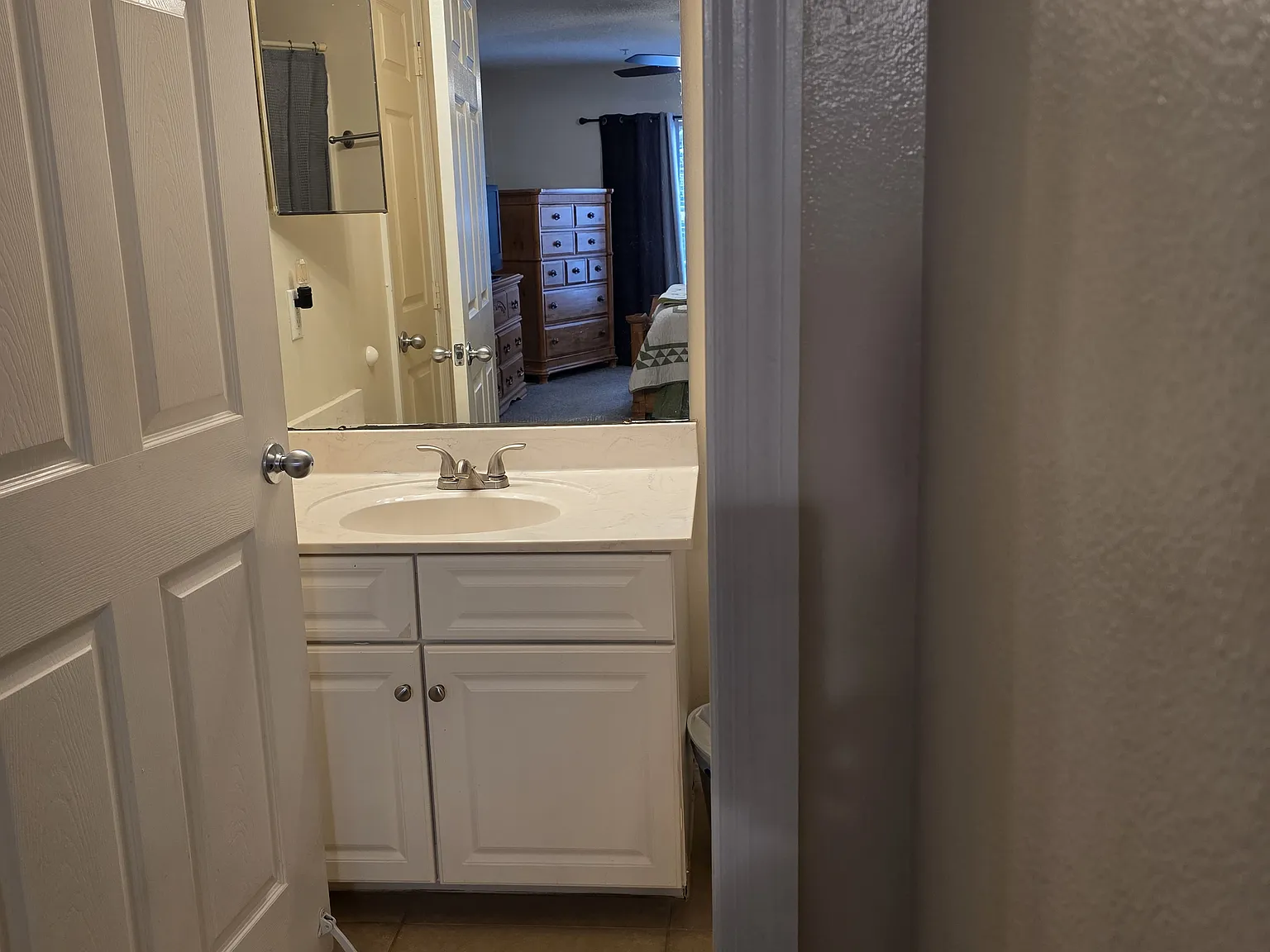 4274 Calinda Ln — Photo 2