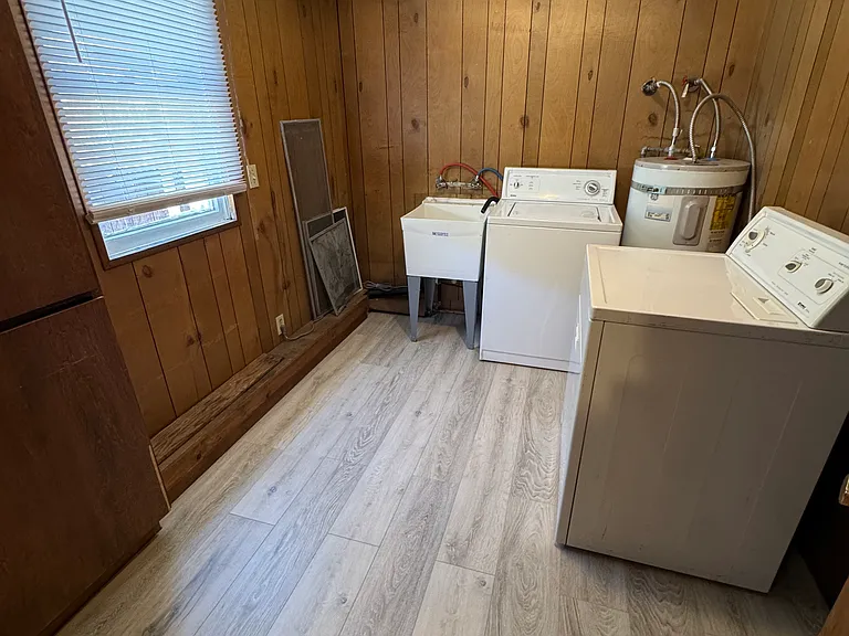 510 S Weed Blvd #B — Photo 9