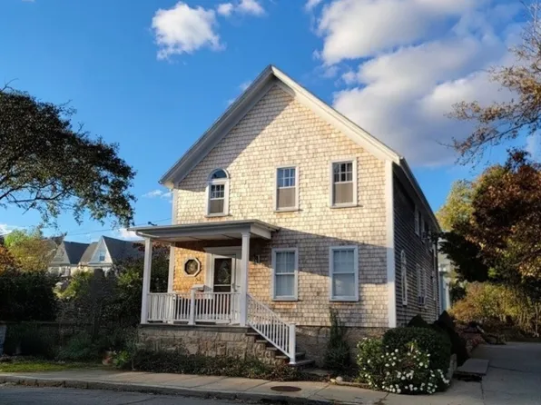 53 Locust St #2, New Bedford, MA 02740