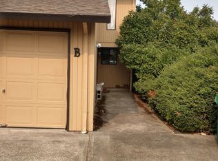 1820 Birch St APT B, Forest Grove, OR 97116
