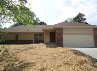 240 Everett Mill Rd, Branson, MO 65616