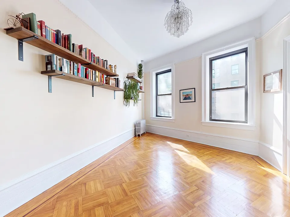 217 Terrace Pl #2