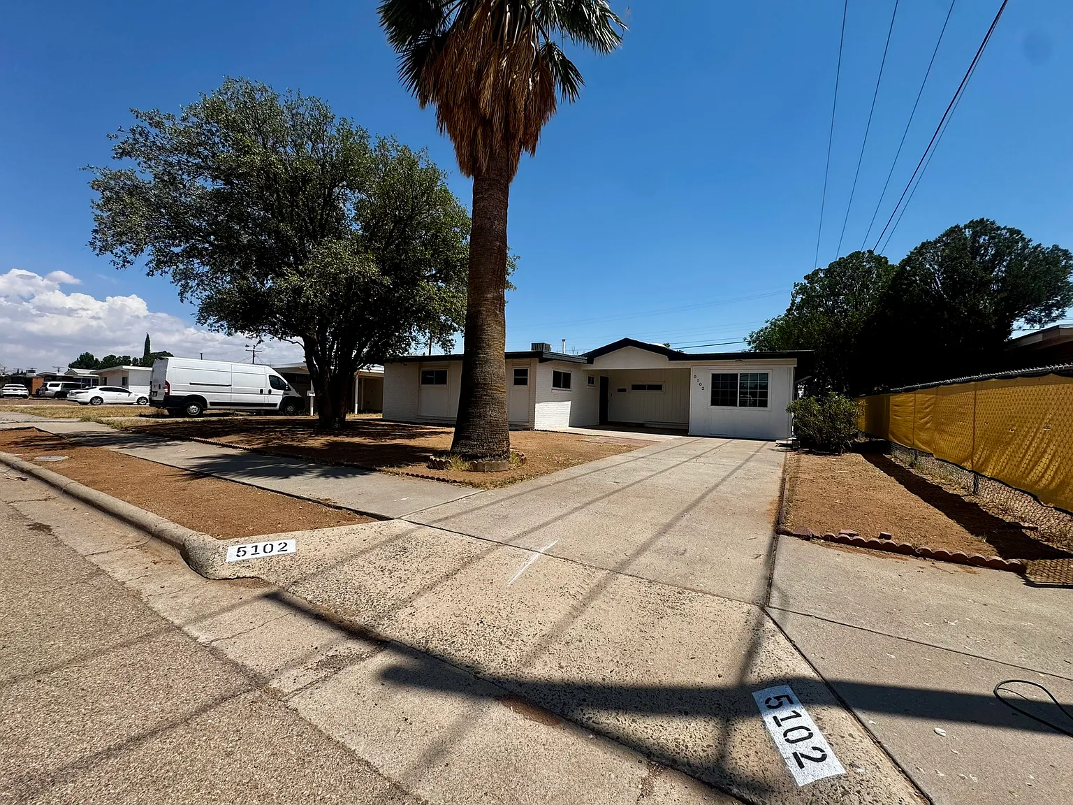 4 bed, 2040 sqft, $1,850 — Photo 2