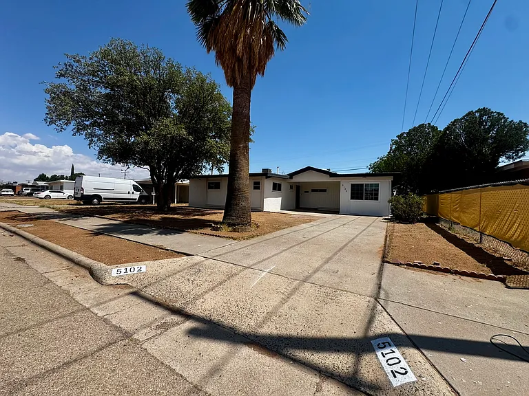 5102 Beals Dr — Photo 3
