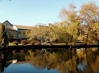 380 Fall River Ave, Seekonk, MA 02771