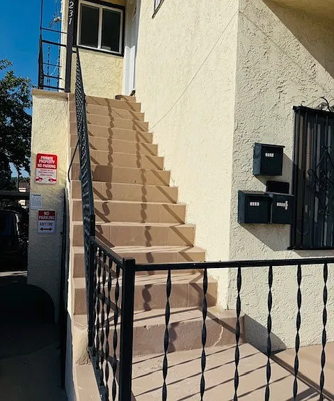 4233 Michigan Ave #3 — Photo 6