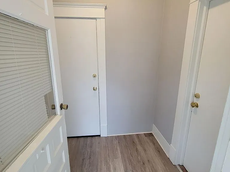 633 Tucker St — Photo 3