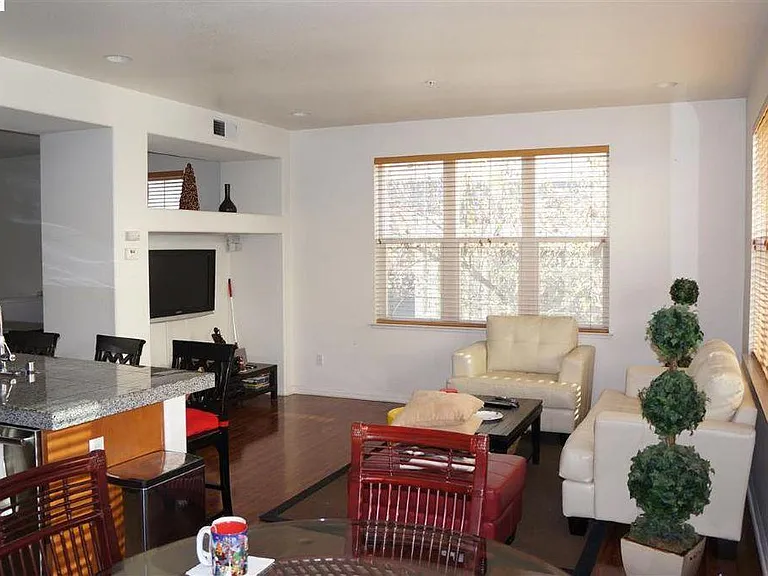 367 Destino Cir — Photo 7