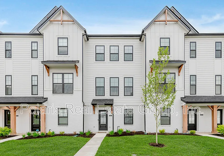 4321 Barrel Ln — Photo 1