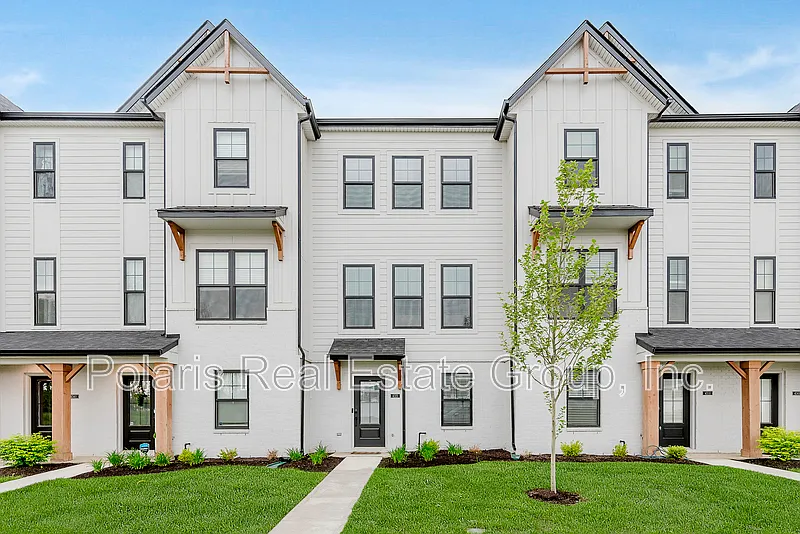 4321 Barrel Ln