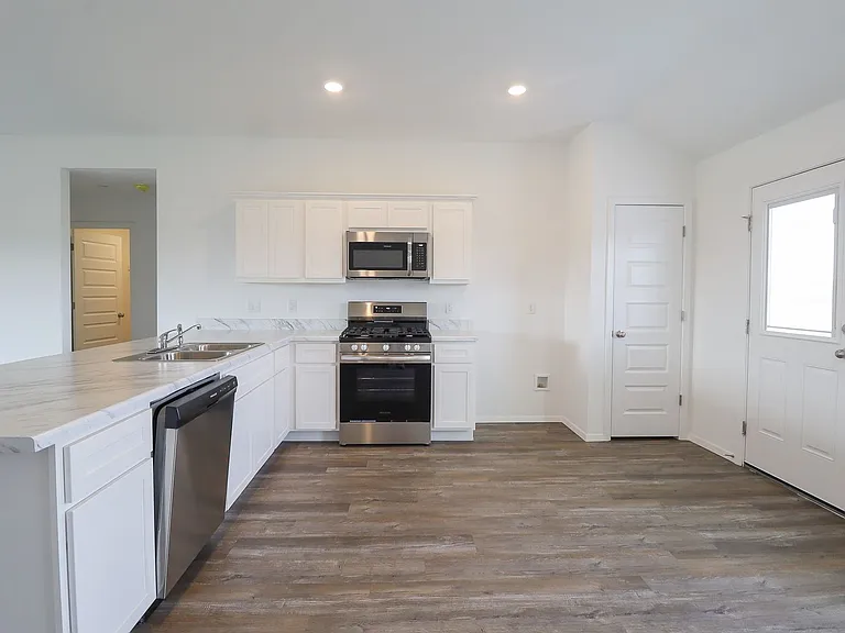16425 S 87th East Ave — Photo 8