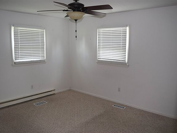 5th image of 07 Bluestone Dr