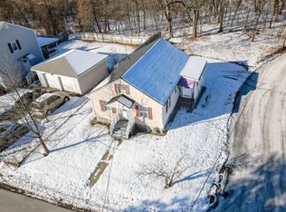 149 Woodward Ave, Lowell, MA 01854