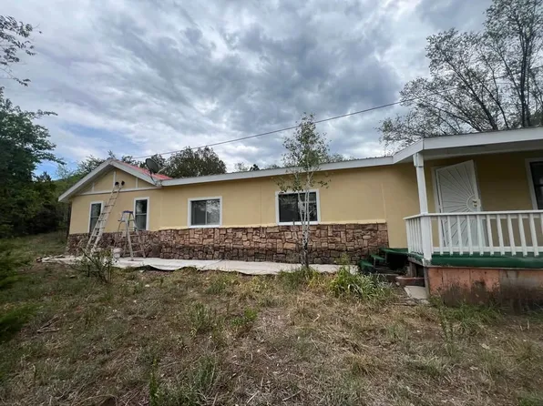 305 Downs Dr, Ruidoso Downs, NM 88346