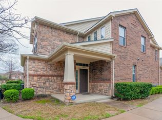 2223 Glacier Park Ln, Grand Prairie, TX 75050