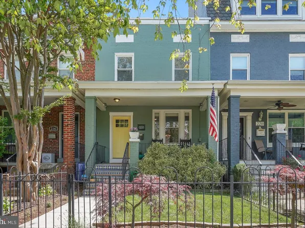 218 16th St SE, Washington, DC 20003