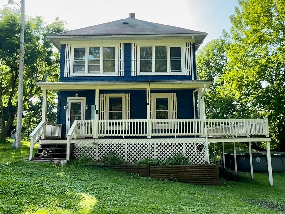 1st image of 107 Jaycee Ave