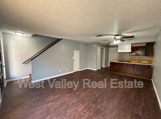 203 Ash St #C, Taft, CA 93268
