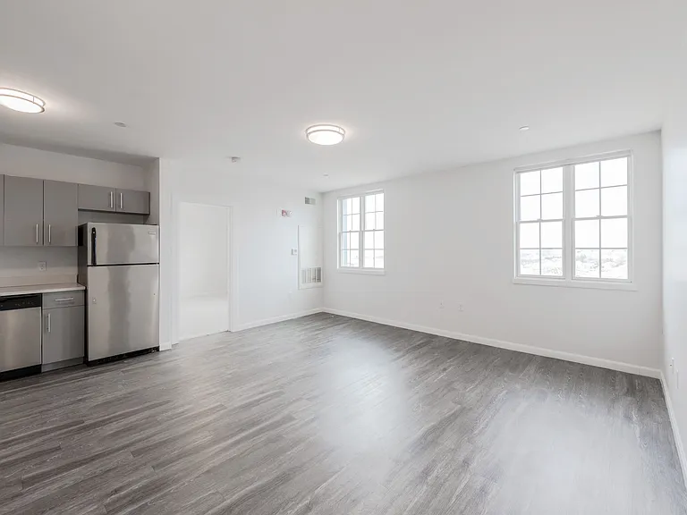 1505 Commonwealth Ave — Photo 43