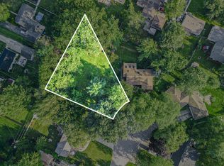 8405 Ellsworth Ct, Merrillville, IN 46410