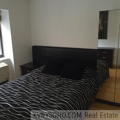 Rented by KVNY Soho | media 6