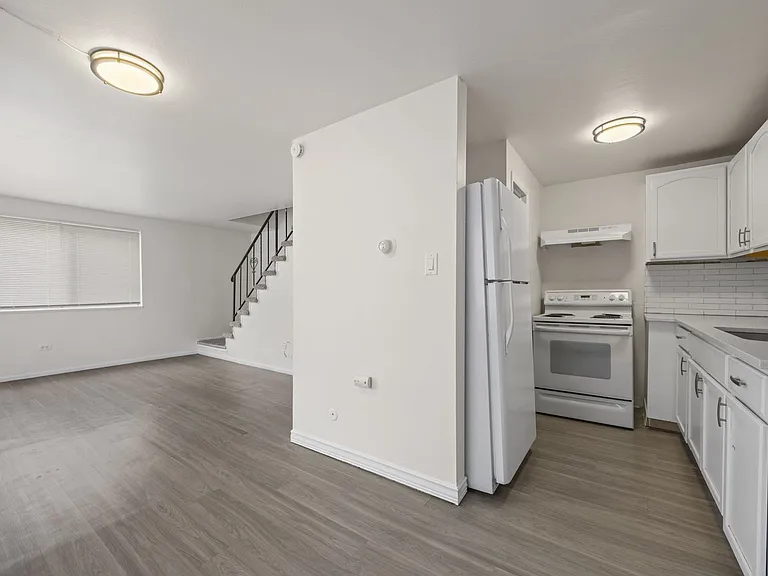 2851 Eliot Cir — Photo 4