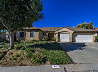 675 Inverlochy Dr, Fallbrook, CA 92028