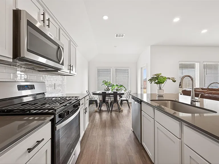 40603 Pine Spruce Ln — Photo 11