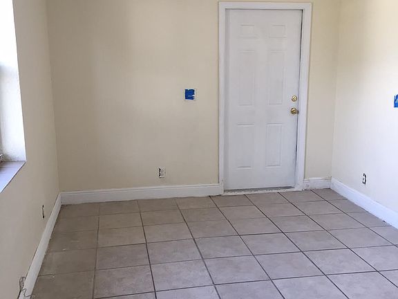 5th image of 3039 Avenue J APT 1