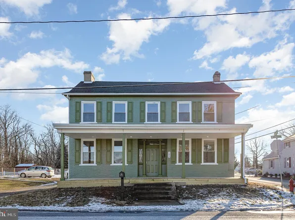 180 W Main St, Fayetteville, PA 17222